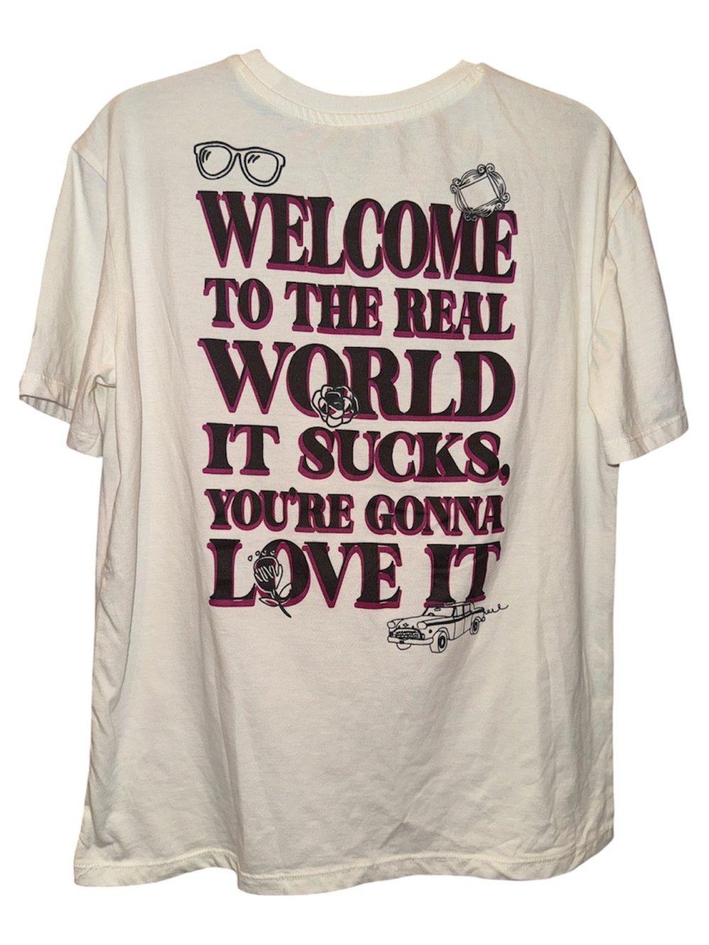 F.R.I.E.N.D.S Graphic Tee ☕📺Size Juniors Large (11/13) 20” PTP - Picture 3 of 4